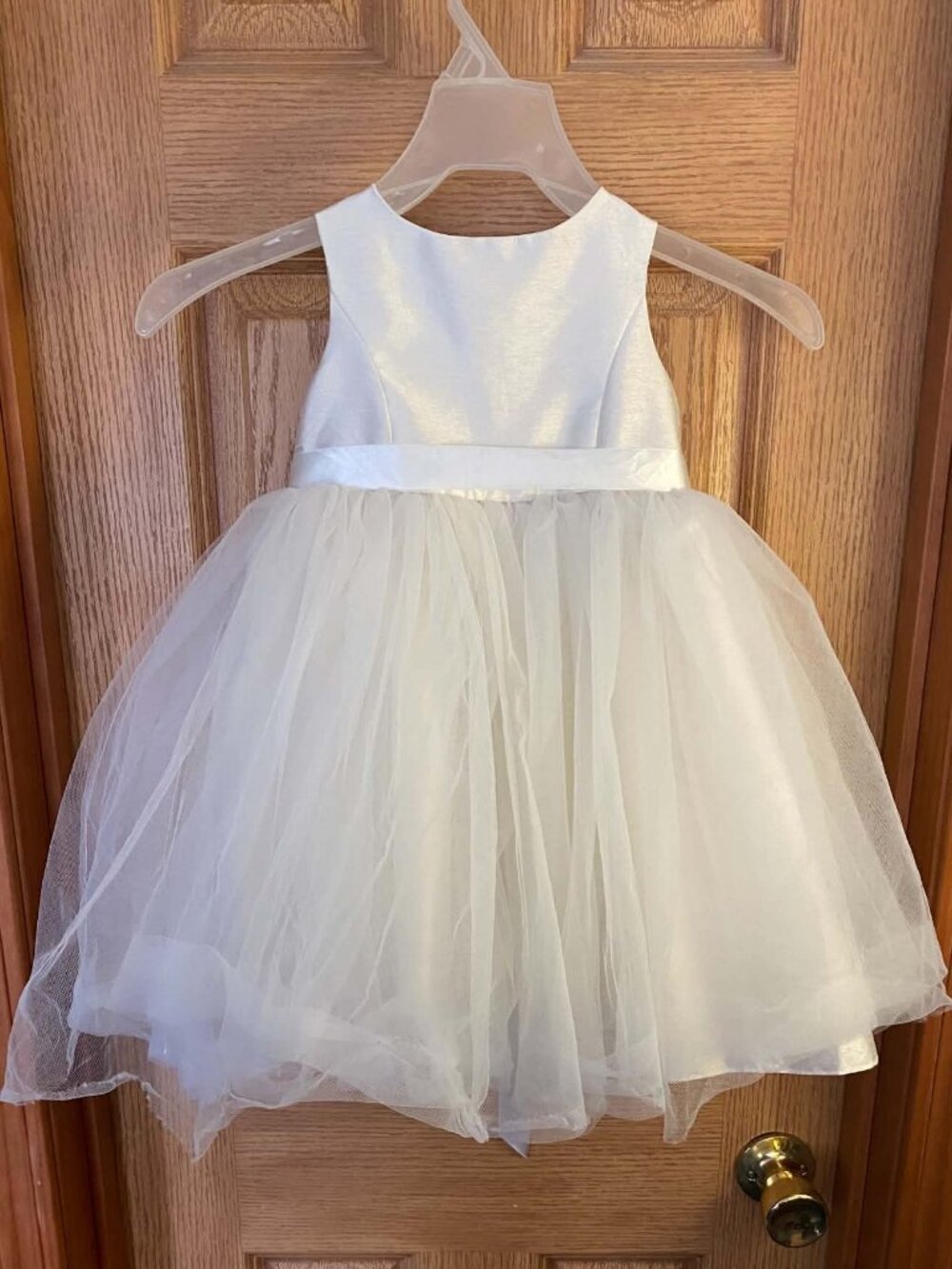 David's Bridal Ivory Tulle Flower Girl Dress Size 3 (Style OP218)